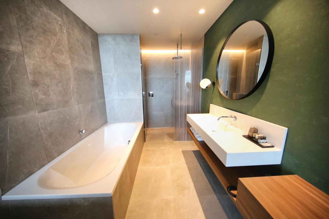Van der Valk Hotel Amsterdam Zuidas -Rai Buitenkant foto
