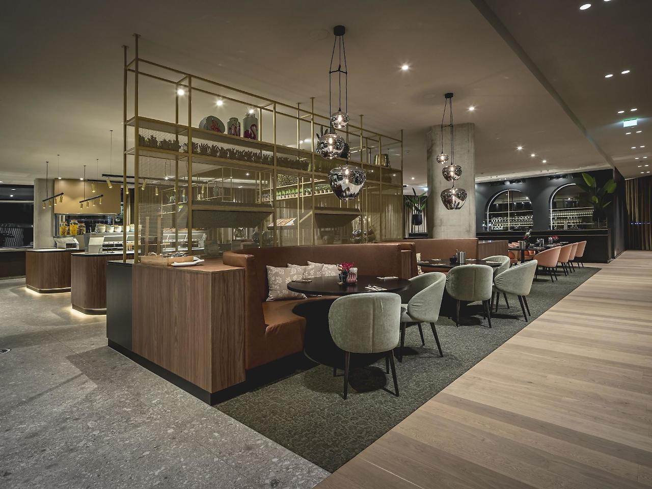 Van der Valk Hotel Amsterdam Zuidas -Rai Buitenkant foto