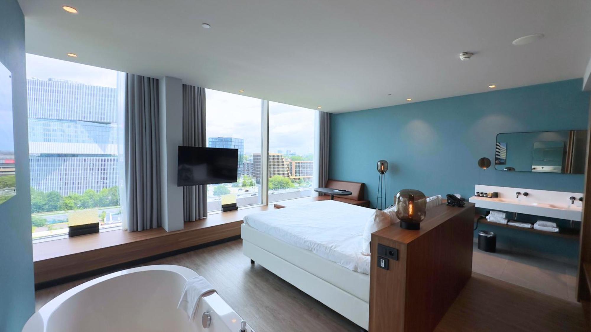 Van der Valk Hotel Amsterdam Zuidas -Rai Buitenkant foto